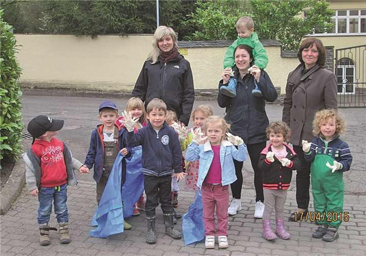 Haus für Kinder beim Dreckwegtag 