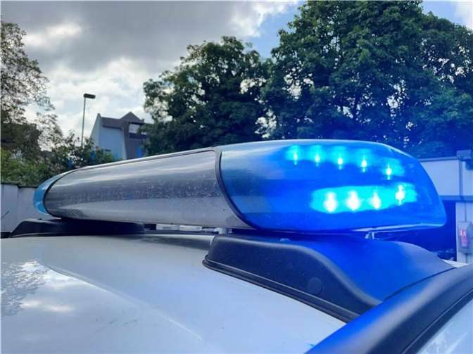 31.08: Helferskirchen: Totalschaden am Pkw