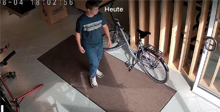 Fahndung: Wer kennt den Fahrrad-Dieb?  