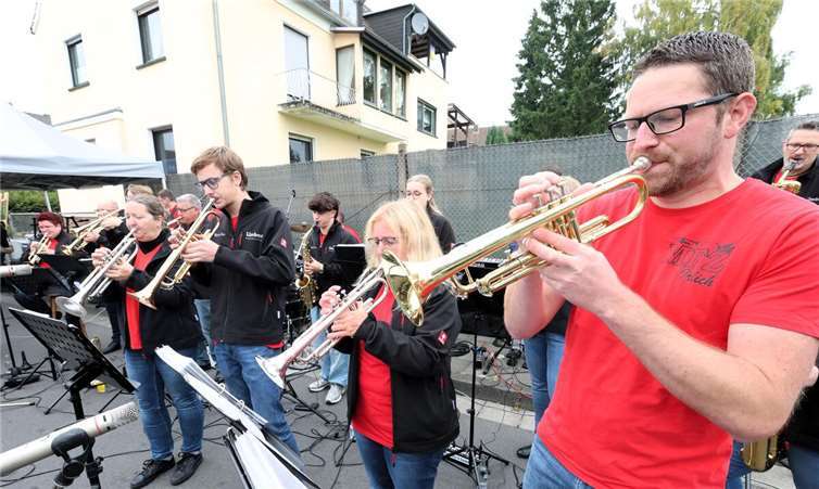 Traditionelles Kartoffelfest rund ums Gerätehaus 