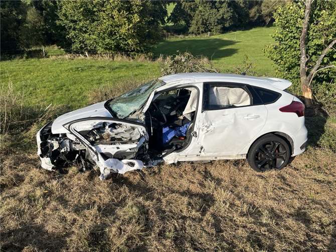 01.10.: Schwerer Unfall im Westerwald: Zwei Verletzte 