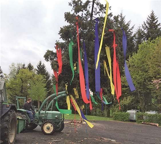 Bürgerinnen und Bürger halfen tatkräftig mit