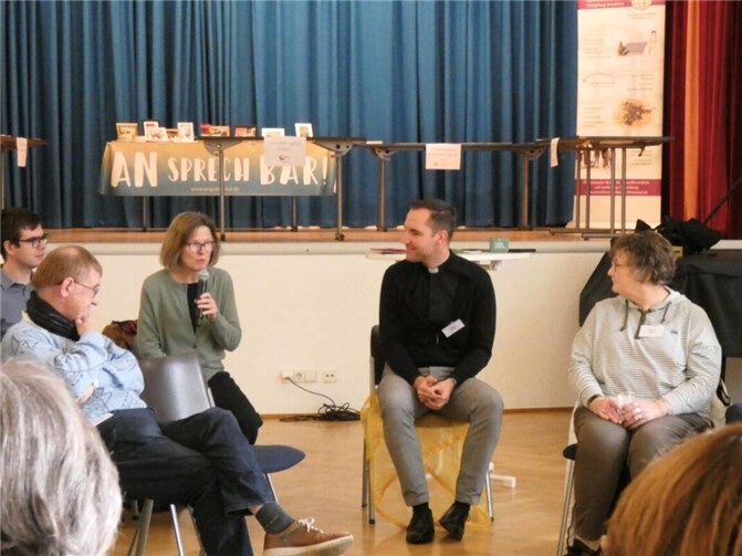 Bestärkung im Glauben und im Miteinander  Bestärkung im Glauben und im Miteinander