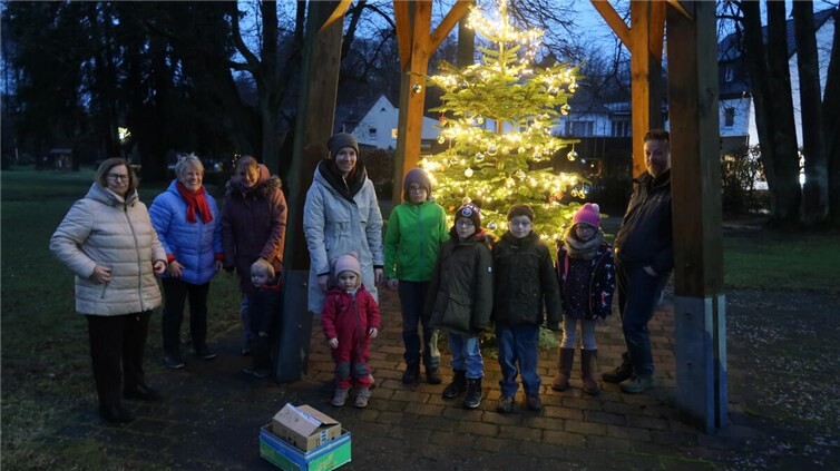 Adventsansingen, Verschenkaktion und vieles mehr 