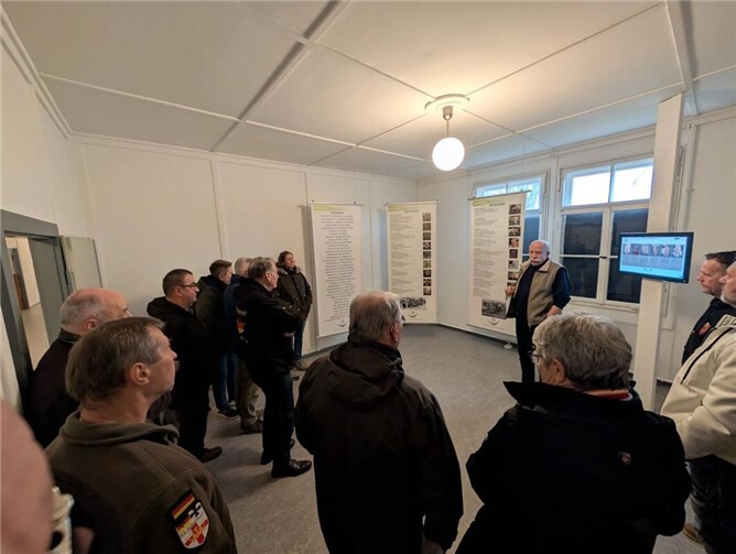 Geschichtstag-Weihnachtsfeier: RK Dreisbacher Land in Andernach  