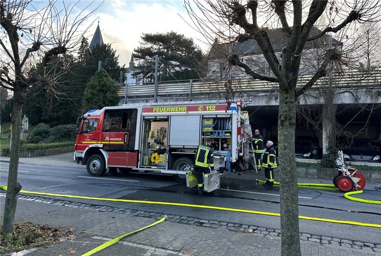 15.12.: Sinzig: Barbarossastraße vollständig gesperrt 