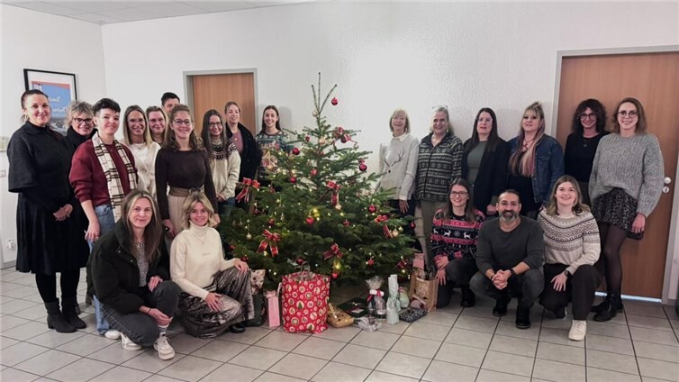 Türchen 23: Weihnachtsgrüße von Blick aktuell 