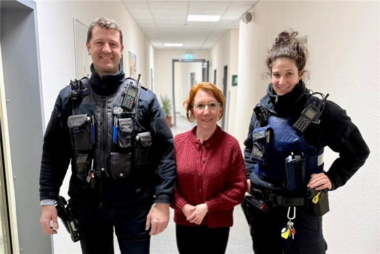Einblicke in den Alltag der Polizei: Susanne Müller MdL geht mit auf nächtliche Patrouille