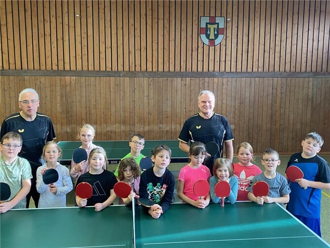 Tischtennisfieber in Greimersburg: Ein Sporterlebnis für Grundschüler 