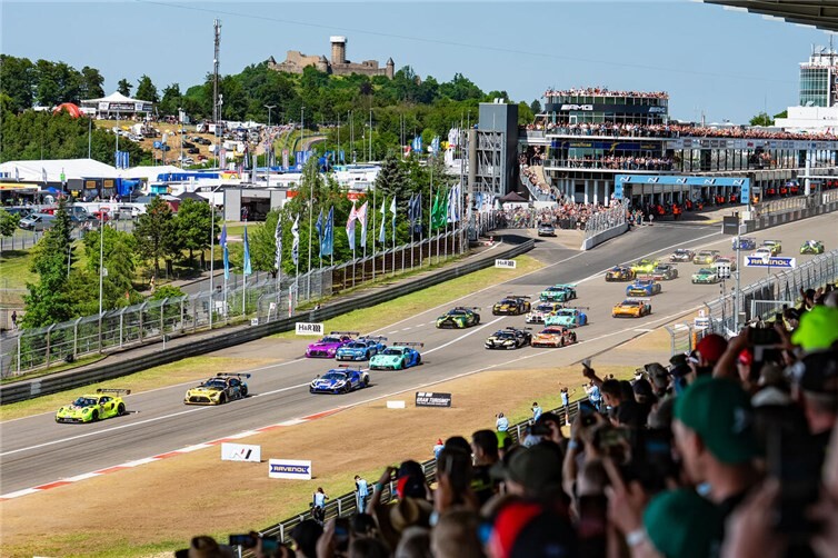 Das größte Autorennen der Welt: 24h Nürburgring 2026 