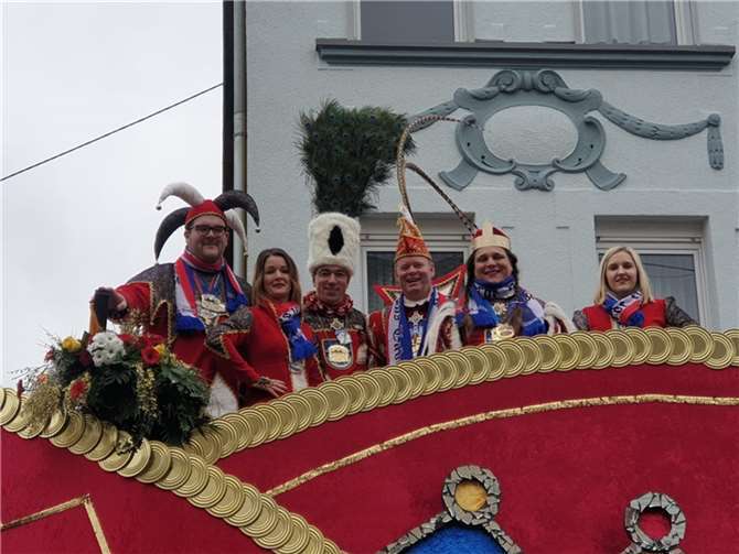 Bild aus dem Jahr 2020. Teilnahme am Rosenmontagszug in Bendorf. Es zeigt das Dr...
