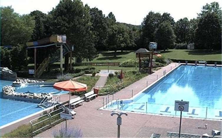 Bild der Webcam des Freizeitbad Vallendar. Quelle: http://www.vg-vallendar.de/fzb3/