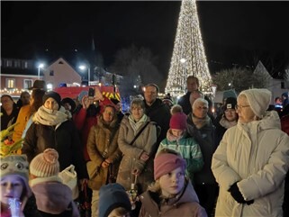 Fotogalerie: Weihnachtsdorfstart in Waldbreitbach 2025
