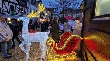 Fotogalerie: Weihnachtsmarkt „Adventszauber“ in Bad Hönningen 2025