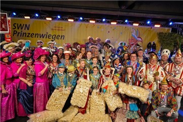 Fotogalerie: Traditionelles Prinzenwiegen in Neuwied 2026