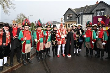 Fotogalerie: Veilchendienstagszug in Mendig 2026