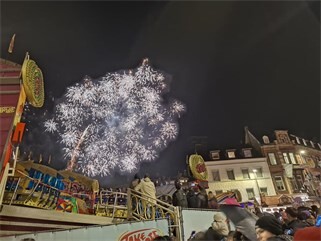 Fotogalerie: Feuerwerk auf dem Lukasmarkt 2026