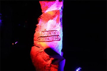 Fotogalerie: Leuchtendes Grubenfeld in Mayen 2026