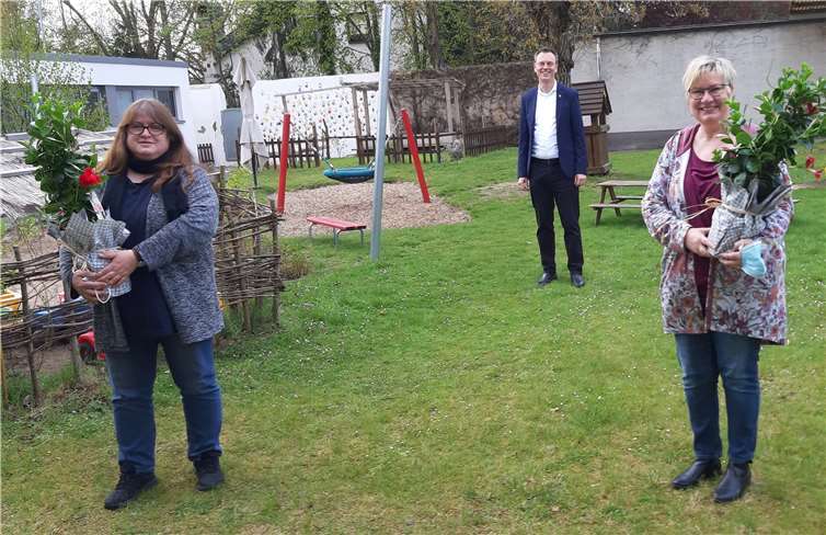 Birgit Busenkell, Pastor Norbert Missong und Marion Mülhöfer. Foto: privat