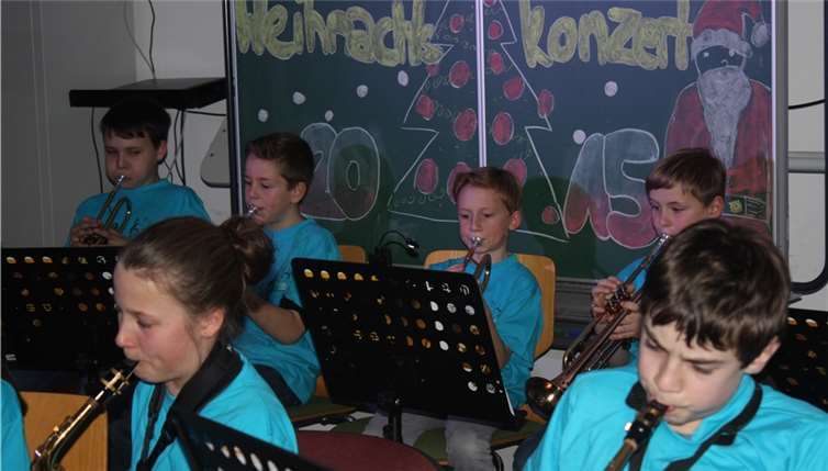 Bläserklasse 5b lieferte einen überzeugenden AUftritt im Filmsaal der Realschule Plus. Privat