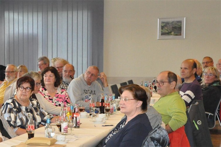 Blick auf die Teilnehmer bei der Herbstkonferenz des VdK-Kreisverbands NeuwiedPS: Alle auf dem Bild dargestellten Personen waren mit einer Veröffentlichung einverstanden)