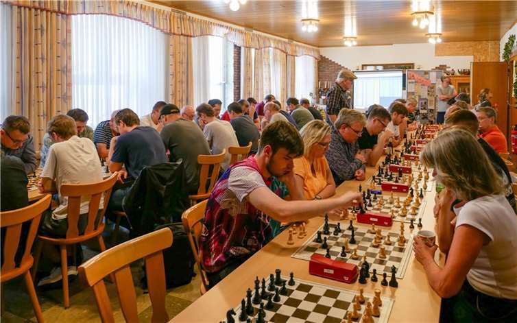 Blick in den Spielsaal. Fotos: Schachclub Kettig