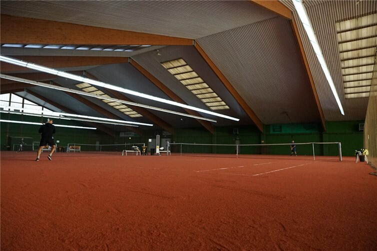 Blick in die Tennishalle in Bad Breisig