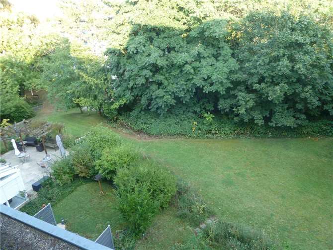 Neuer Lebensraum für Mensch und Natur Blick von Haus 1 in Richtung Mainzer Straße.