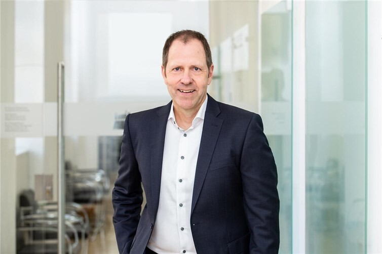 Boris Nannt spricht zum Thema „Führung in herausfordernden Situationen und im aktuellen gesellschaftlichen Kontext“.