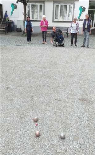 Boule auf dem Münzplatz.Fotos: BI „Unsere Altstadt“