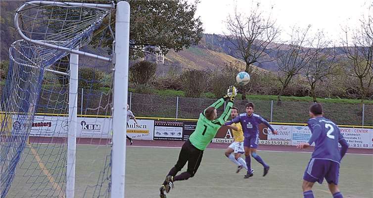 Breisigs Keeper hatte mehrfach die Gelegenheit sich auszuzeichnen. -RÜ-