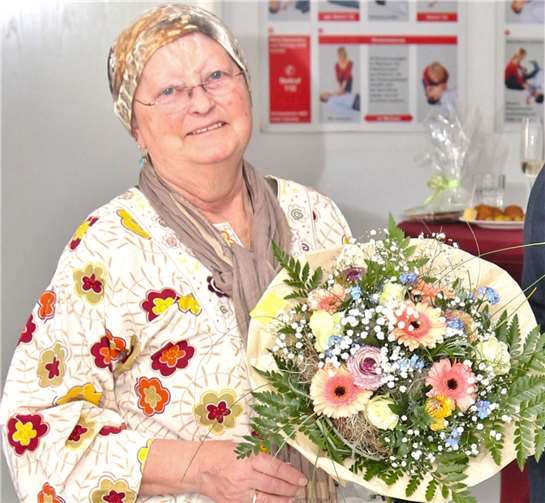 Brigitte Profitlich war eine stets motivierte, engagierte und herzliche Krankenschwester, die ihr ganzes berufliches Wirken der Hilfe kranker Mitbürger widmete. Trotz schwerer Erkrankung hatte die engagierte Rotkreuzmitarbeiterin bei der gesundheitlich bedingten Verabschiedung in den Ruhestand Anfang des vorigen Jahres immer noch ein Lächeln im Gesicht gehabt. Foto: Thorsten Trütgen