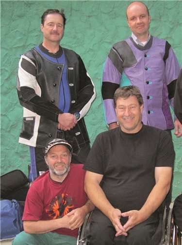 Bronze für Gerd Stenzel, Ernst-Peter Heinen und Uli Krämer mit Ersatzschütze Heinz-Jürgen Marhöfer. privat