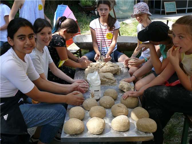 Brotbacken im Stadtpark: