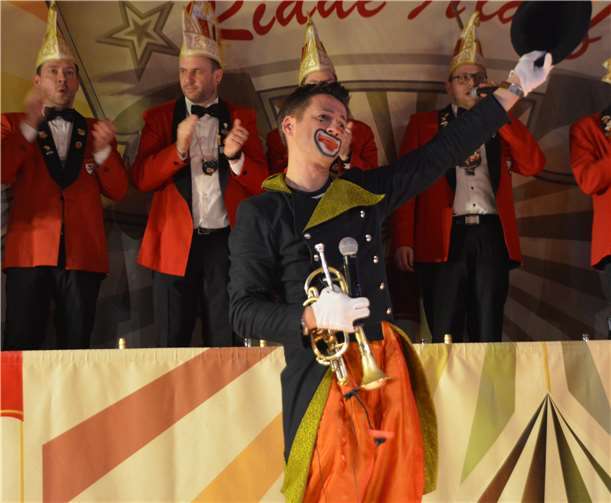 Bruce Kapusta trompetete sich auch in Rieden in die Herzen der Besucher.