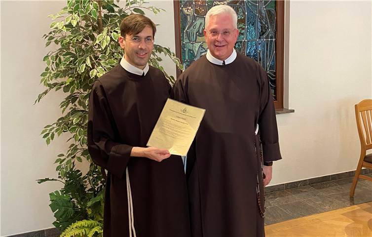 Bruder Michael Ruedin wird für eine weitere Amtszeit von drei Jahren als Superior von Kloster Ebernach die Geschicke des Ordens der Franziskanerbrüder vom Heiligen Kreuz in Cochem leiten.Foto: Kloster Ebernach