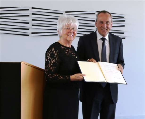 Brunhilde Stürmer hat sich seit den 1970er Jahren mit hohem persönlichem Einsatz dafür engagiert, die Spuren der Geschichte der Juden in Niederzissen aufzuarbeiten.Foto: privat