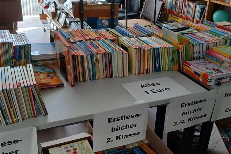 Bücherflohmarkt 2025