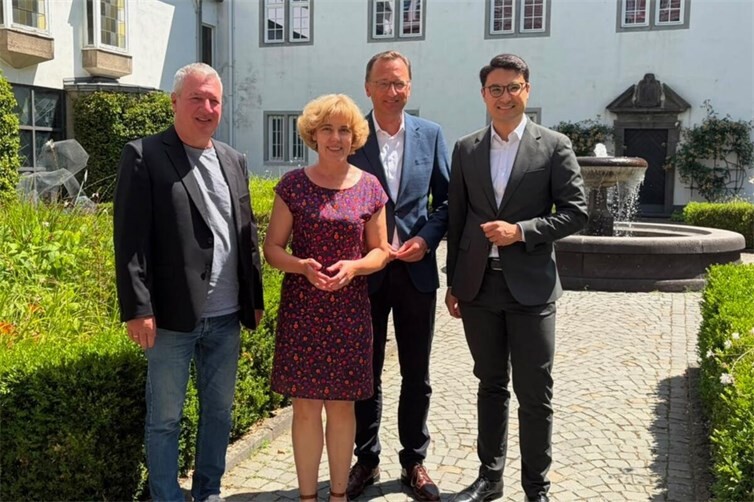 Bündeln ihre Kräfte für Koblenz auf allen politischen Ebenen: Bürgermeisterin Dr. Dagmar Kranz, Bundestagsabgeordneter Josef Oster, Fraktionsvorsitzender Stephan Otto und der Landtagsabgeordnete und Kreisvorsitzende der CDU-Koblenz Philip Rünz.