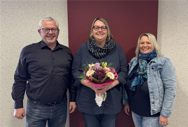 Bürgermeister Albert Jung, Konrektorin Katja Dörrenbächer-Dietl und Schulleiterin Kathrin Matthias.