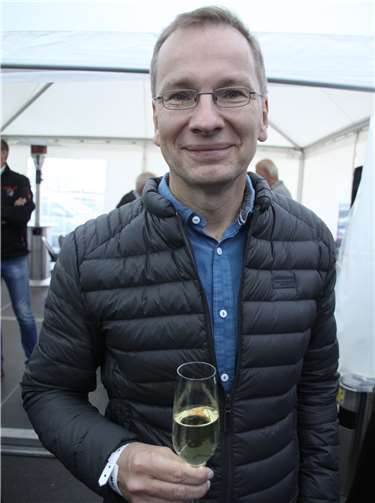 Bürgermeister Andreas Geron feierte mit.