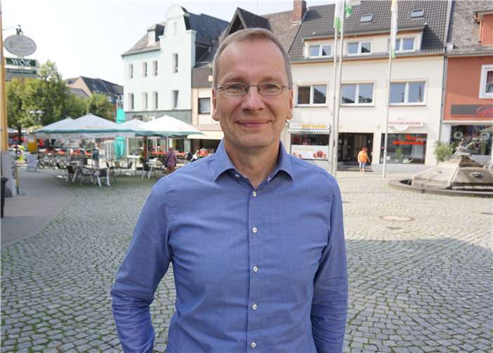 Bürgermeister Andreas Geron weiß um die Vorzüge des örtlichen Einzelhandels.Foto: ROB