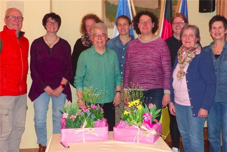 Bürgermeister D. Leersch, Ute Setz, Heike Comtesse, Birgit Müller-Leersch, Simone Wenning, Annika Hügle, Jasmin Fischer, Christine Schneichel-Gräf, Hildegard Görgen