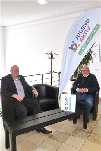 Bürgermeister Guido Nisius und Jugendpfleger Jürgen Schwarzmann. Foto: privat