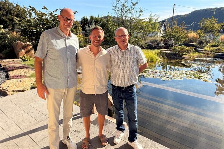 Bürgermeister Jan Ermtraud nahm gemeinsam mit Ortsbürgermeister Oliver Labonde an der Eröffnungsfeier teil und gratulierte herzlich zum Jubiläum.