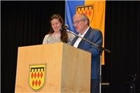 Bürgermeister Jean-Luc Gauthier aus Dornes würdigt de Partnerschaft in seiner An...
