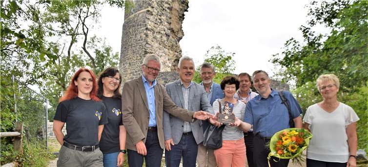 Bürgermeister Stefan Raetz freute sich über das Engagement der Spender und Sponsoren.Fotos: -EICH-