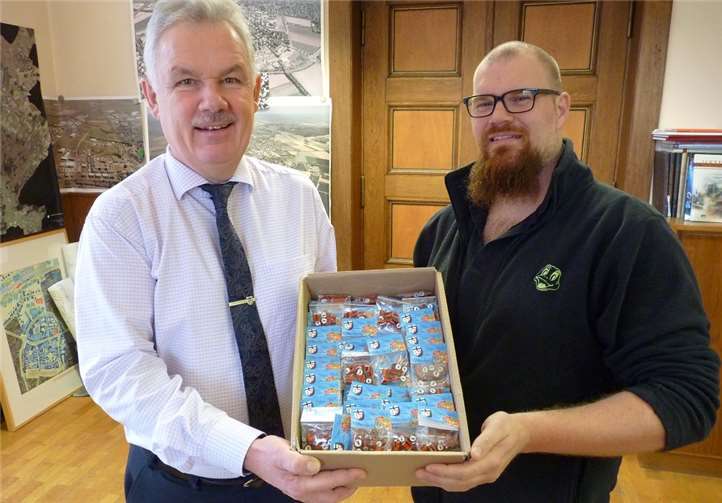 Bürgermeister Stefan Raetz und Daniel Gunnar Seiler.Thomas Spitz