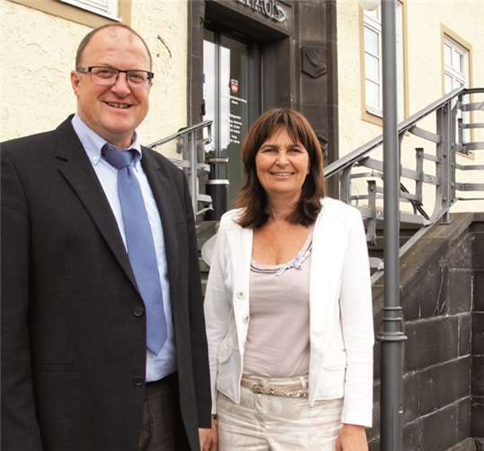 Bürgermeister der Verbandsgemeinde Adenau, Guido Nisius empfing die CDU-Bundestagsabgeordnete Mechthild Heil zu einem Meinungsaustausch. privat