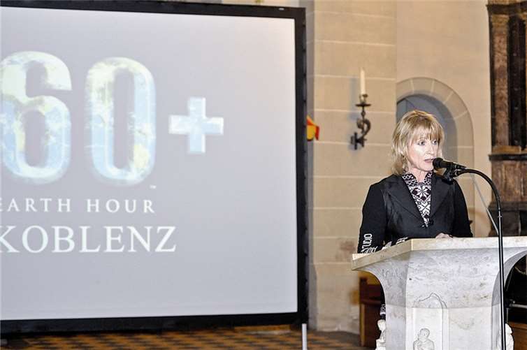 Bürgermeisterin Marie-Theres Hammes-Rosenstein warb für das Engagement jedes Einzelnen. uko